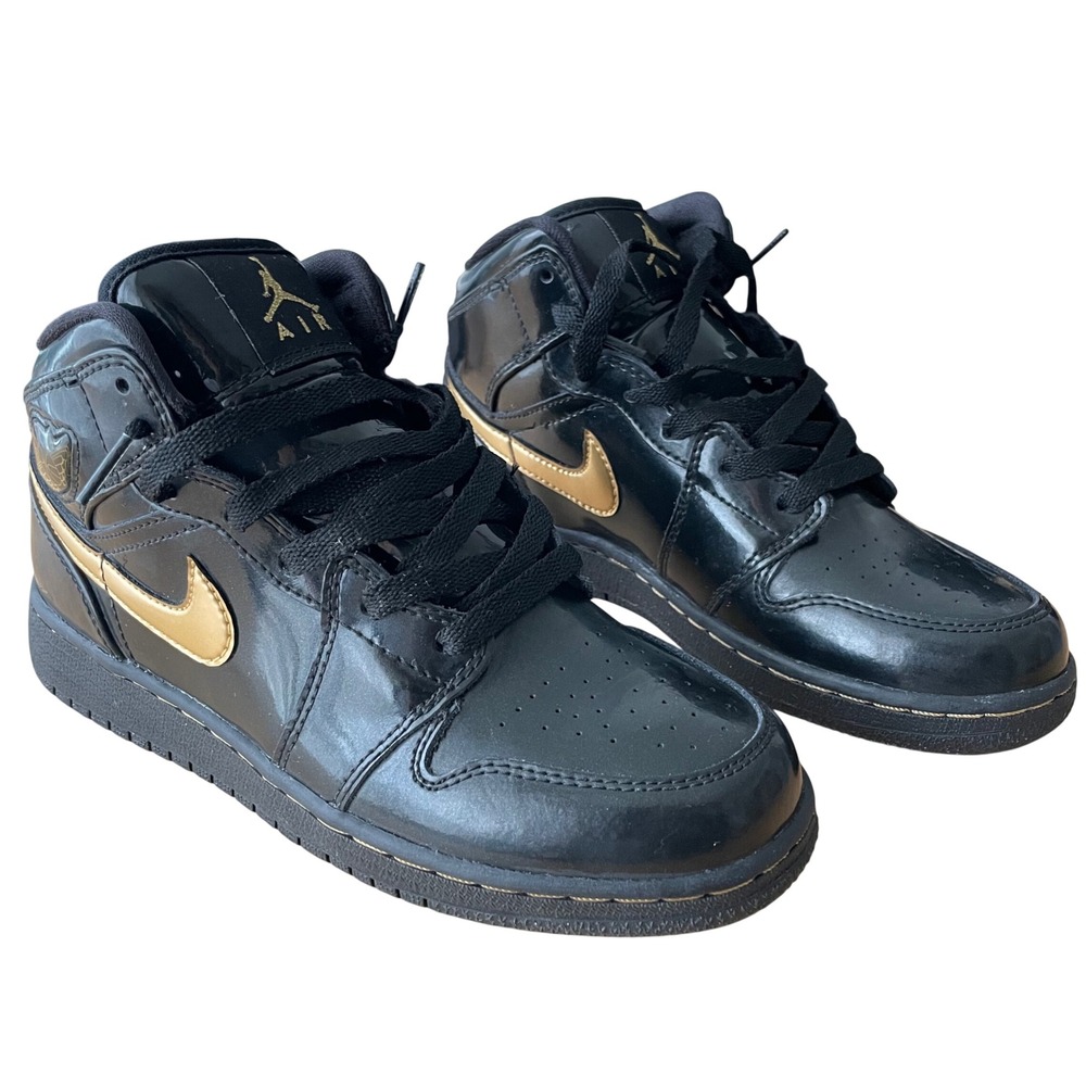 Air Jordan 1 Phat 2011 Sneakers Girls 4Y Black Metallic Gold 364781-001